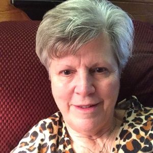 Meet your Posher, Eugenia